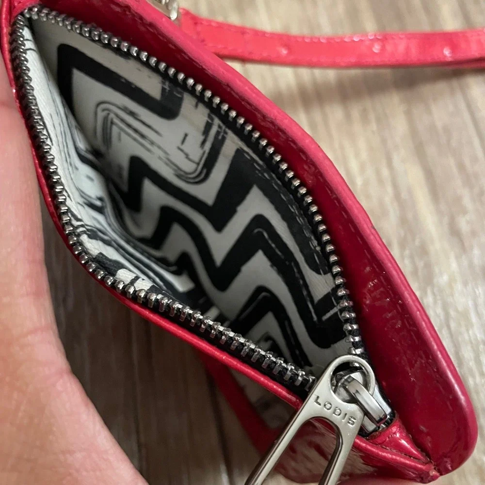 Lodis Pink Ostrich Embossed Leather Card Case Wristlet ID Wallet Zipper Pocket‎